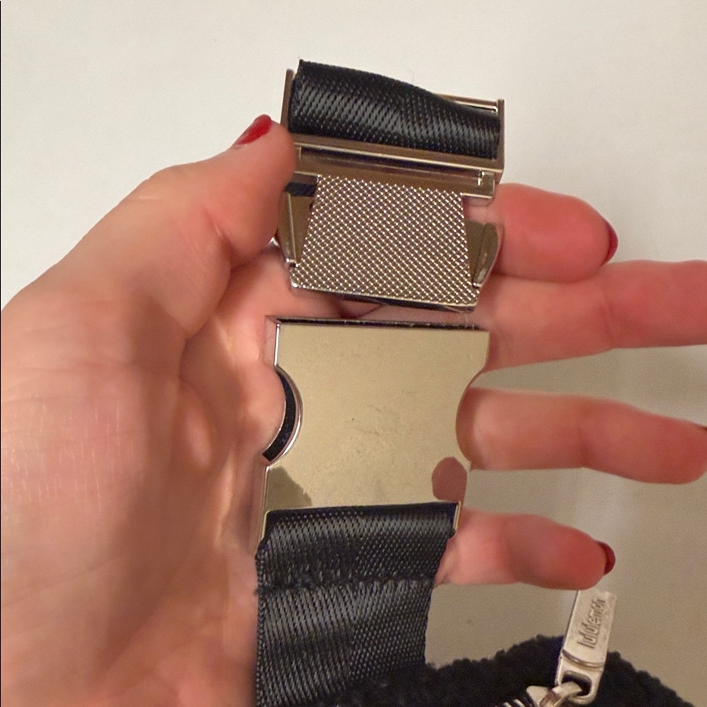 lululemon athletica Belt Bag - Picture 8 of 8